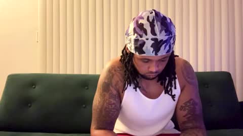 Snapshot of kingdabiggest chatting on September 2025 09:47:01 AM KingDaBiggest online show from September 2025 09:47:01 AM