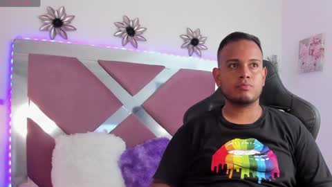 kingg_jay online show from May 2026 12:34:02 PM