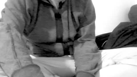 kingindisguise69 online show from February 2025 05:30:01 PM