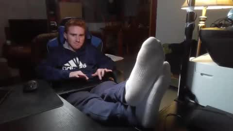 Snapshot of kingoffootfetish chatting on January 2025 08:13:02 AM Master  King Tommy online show from January 2025 08:13:02 AM