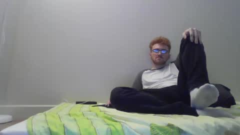 Snapshot of kingoffootfetish chatting on February 2025 09:53:02 PM Master  King Tommy online show from February 2025 09:53:02 PM
