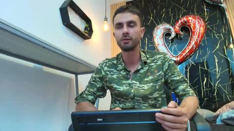 Snapshot of kingoftemptation chatting on February 2026 06:22:02 AM KING online show from February 2026 06:22:02 AM