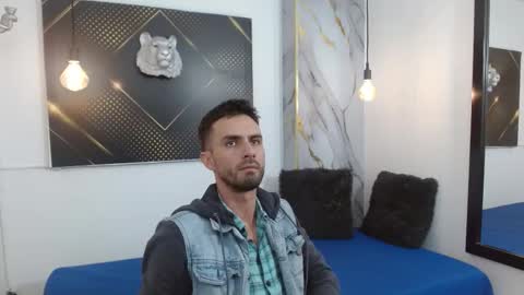 Snapshot of kingoftemptation chatting on February 2026 03:16:02 AM KING online show from February 2026 03:16:02 AM