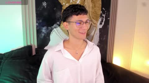  A L E X  online show from March 2026 02:15:01 AM