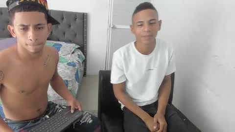 Snapshot of kings_latins chatting on September 2025 01:00:01 AM DOMINANT ALPHA KINGS online show from September 2025 01:00:01 AM