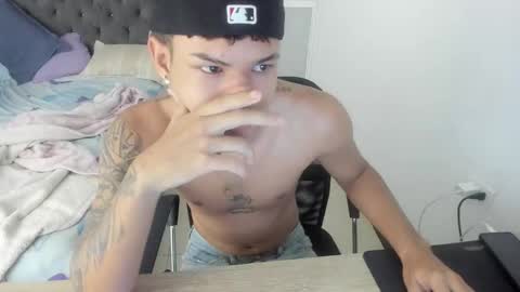 Snapshot of kings_latins chatting on October 2025 02:59:02 PM DOMINANT ALPHA KINGS online show from October 2025 02:59:02 PM