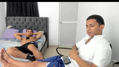 Snapshot of kings_latins chatting on November 2025 05:41:02 AM DOMINANT ALPHA KINGS online show from November 2025 05:41:02 AM