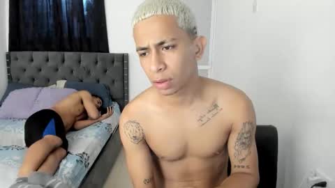 Snapshot of kings_latins chatting on November 2025 07:58:01 PM DOMINANT ALPHA KINGS online show from November 2025 07:58:01 PM