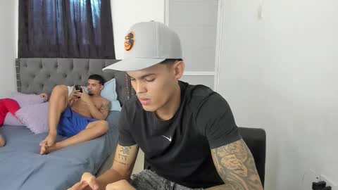 Snapshot of kings_latins chatting on December 2025 07:53:02 PM DOMINANT ALPHA KINGS online show from December 2025 07:53:02 PM