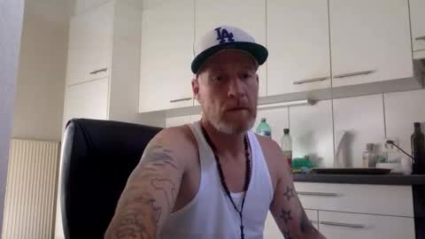 kingsize online show from October 2025 08:33:02 AM