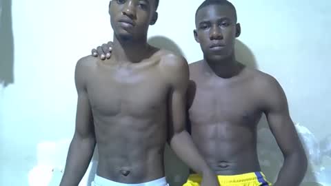 kingsleeee online show from April 2026 05:01:02 AM