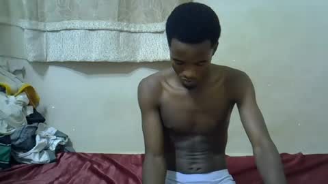 Snapshot of kingsleeee chatting on June 2026 07:01:02 PM kingsleeee online show from June 2026 07:01:02 PM