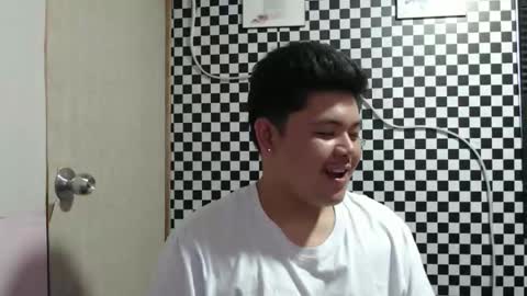 Yuki online show from April 2026 06:21:01 AM