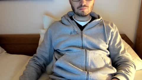 kinksubbydubby online show from November 2025 12:55:01 PM