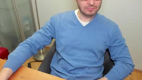 kinksubbydubby online show from December 2025 09:02:01 PM