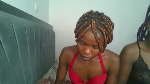 kinky_aria online show from November 2025 07:12:01 PM