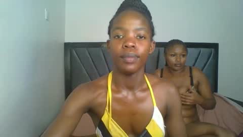 kinky_aria online show from December 2025 10:07:02 PM