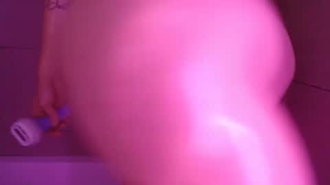 Kinky K80 online show from April 2026 05:44:02 PM
