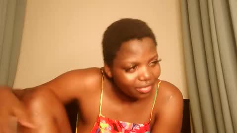 Snapshot of kinky_lola1 chatting on September 2025 02:10:01 PM Lola online show from September 2025 02:10:01 PM