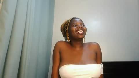 Snapshot of kinky_lola1 chatting on October 2025 12:54:01 AM Lola online show from October 2025 12:54:01 AM