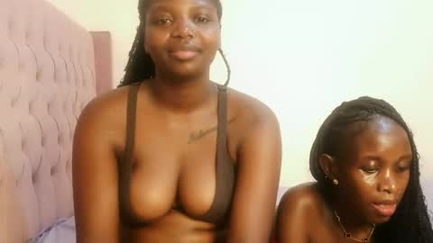 Snapshot of kinky_lola1 chatting on February 2026 12:13:02 PM Lola online show from February 2026 12:13:02 PM