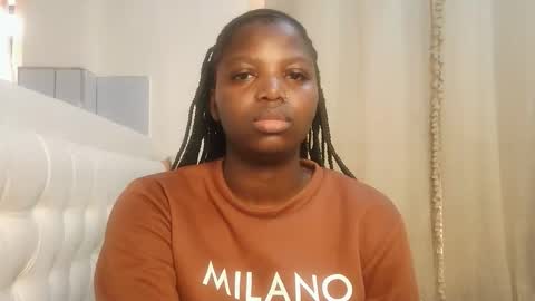 Snapshot of kinky_lola1 chatting on April 2026 01:30:01 PM Lola online show from April 2026 01:30:01 PM