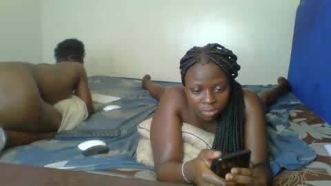 Snapshot of kinky_roey chatting on February 2025 04:34:01 AM kinky_roey online show from February 2025 04:34:01 AM