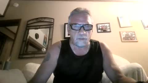 Snapshot of kinkyassdom chatting on April 2026 04:19:01 AM coolassmofo online show from April 2026 04:19:01 AM