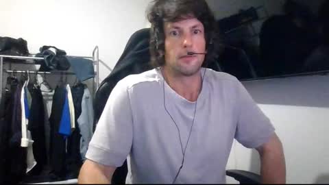 Horny Bloomy online show from December 2024 04:57:01 PM