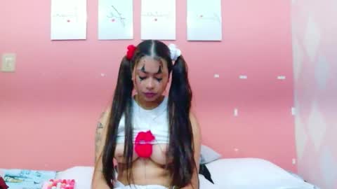 kinkycutegirll online show from October 2025 01:56:02 PM