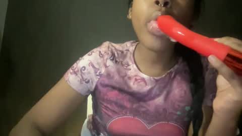 Snapshot of kinkykittee chatting on January 2025 07:17:01 AM Bunniii online show from January 2025 07:17:01 AM