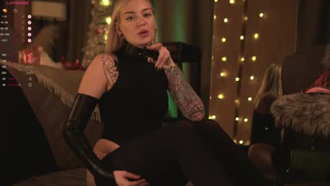 Snapshot of kinkylina_ chatting on December 2024 05:26:02 PM kinkylina_ online show from December 2024 05:26:02 PM