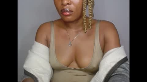 Snapshot of kinkyxxnasty chatting on November 2025 12:43:01 AM kinkyxxnasty online show from November 2025 12:43:01 AM