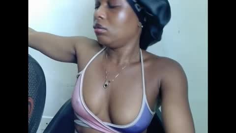 Snapshot of kinkyxxnasty chatting on November 2025 08:36:01 AM kinkyxxnasty online show from November 2025 08:36:01 AM