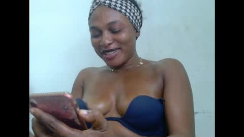 Snapshot of kinkyxxnasty chatting on December 2025 01:19:01 PM kinkyxxnasty online show from December 2025 01:19:01 PM