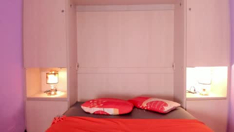 M A R A  online show from March 2025 10:54:01 PM