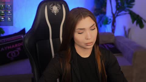 Snapshot of kira0541 chatting on December 2025 08:34:01 AM Sweet girls online show from December 2025 08:34:01 AM