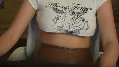 Snapshot of kira0541 chatting on January 2026 08:58:02 PM Sweet girls online show from January 2026 08:58:02 PM