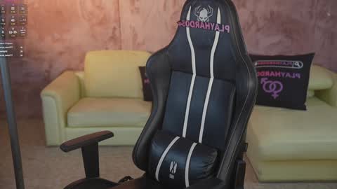 Snapshot of kira0541 chatting on February 2026 08:16:02 PM Sweet girls online show from February 2026 08:16:02 PM