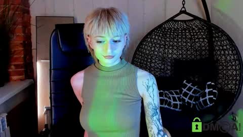 Snapshot of kira__cutie chatting on March 2026 07:55:02 PM Kira online show from March 2026 07:55:02 PM