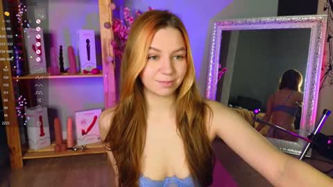 Snapshot of kira_briis chatting on February 2025 07:29:01 AM Kira Briis online show from February 2025 07:29:01 AM