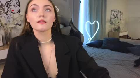 kira_jin online show from March 2025 11:40:01 AM