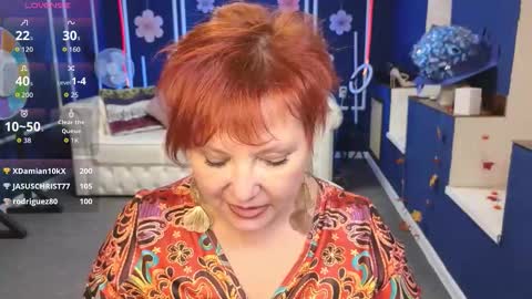 Kira Kennet online show from November 2025 06:09:02 PM