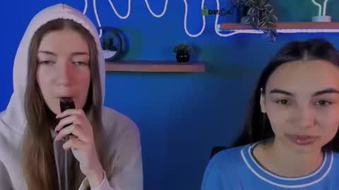 kira_light__ online show from October 2025 08:57:02 AM