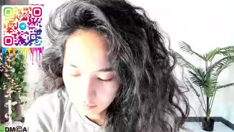 Aura online show from September 2025 03:50:02 AM