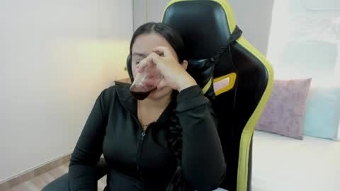 Snapshot of kira_relish chatting on April 2026 11:16:01 AM K I R A online show from April 2026 11:16:01 AM