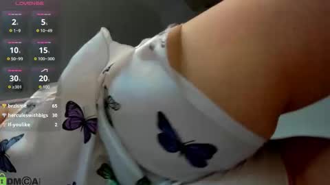 Snapshot of kiraadamss chatting on February 2026 01:21:01 AM kiraadamss online show from February 2026 01:21:01 AM