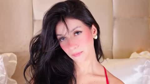 kira online show from October 2025 01:47:01 AM