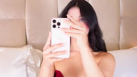 kira online show from October 2025 01:28:01 AM