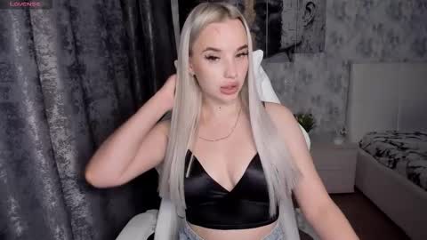 kirakrox online show from September 2025 07:24:02 PM